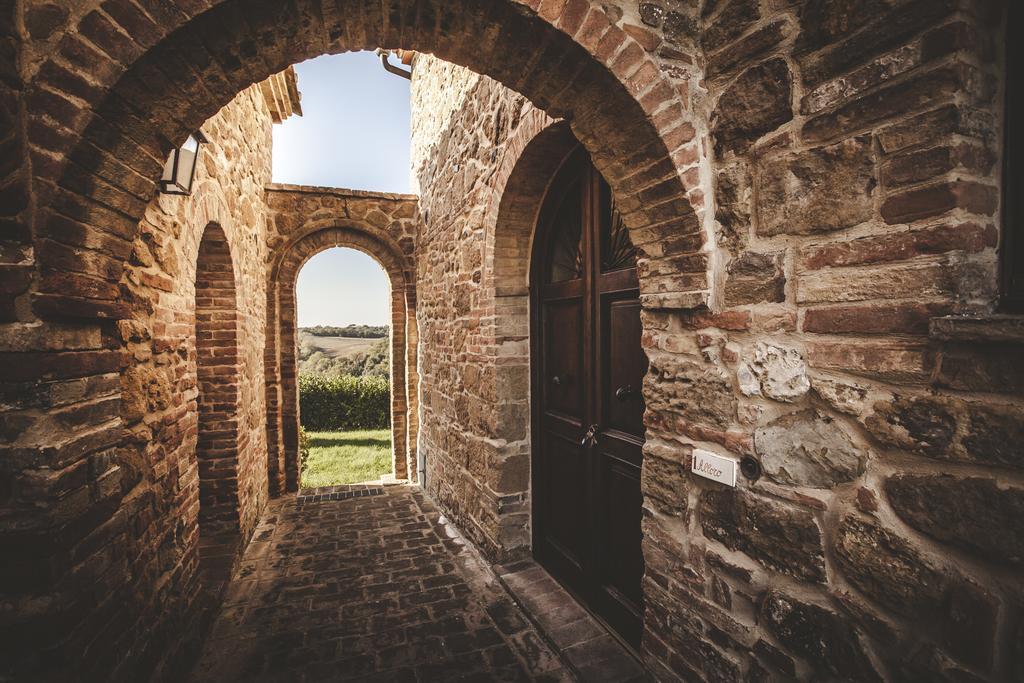 Agriturismo Zampugna Montefollonico Luaran gambar