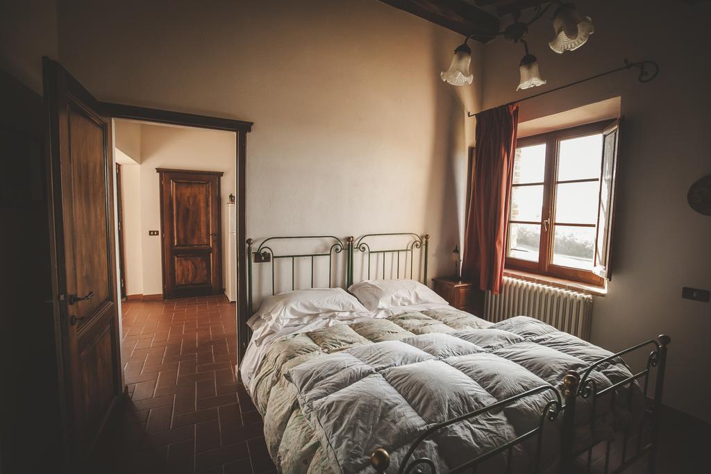 Agriturismo Zampugna Montefollonico Luaran gambar